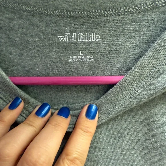 Wild Fable Gray Cropped Fitted T-Shirt - Picture 2 of 2